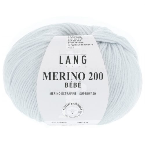 Merino 200 bebe fra Lang Yarns i fargen 506 blek gråblå