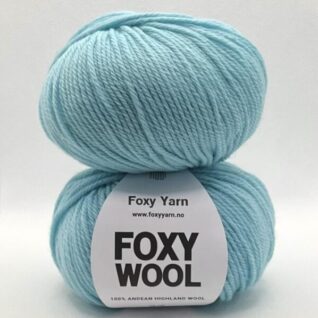 Foxy-wool fra Foxyarn økologisk høylandsull fra Andesfjellene her i fargen smooth sailing.